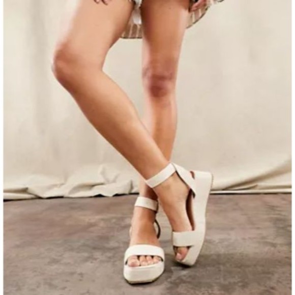 NWT ASOS Design Wide Fit Tati Flatform Sandals in Natural Fabrication US 11/UK 9 - Picture 4 of 4